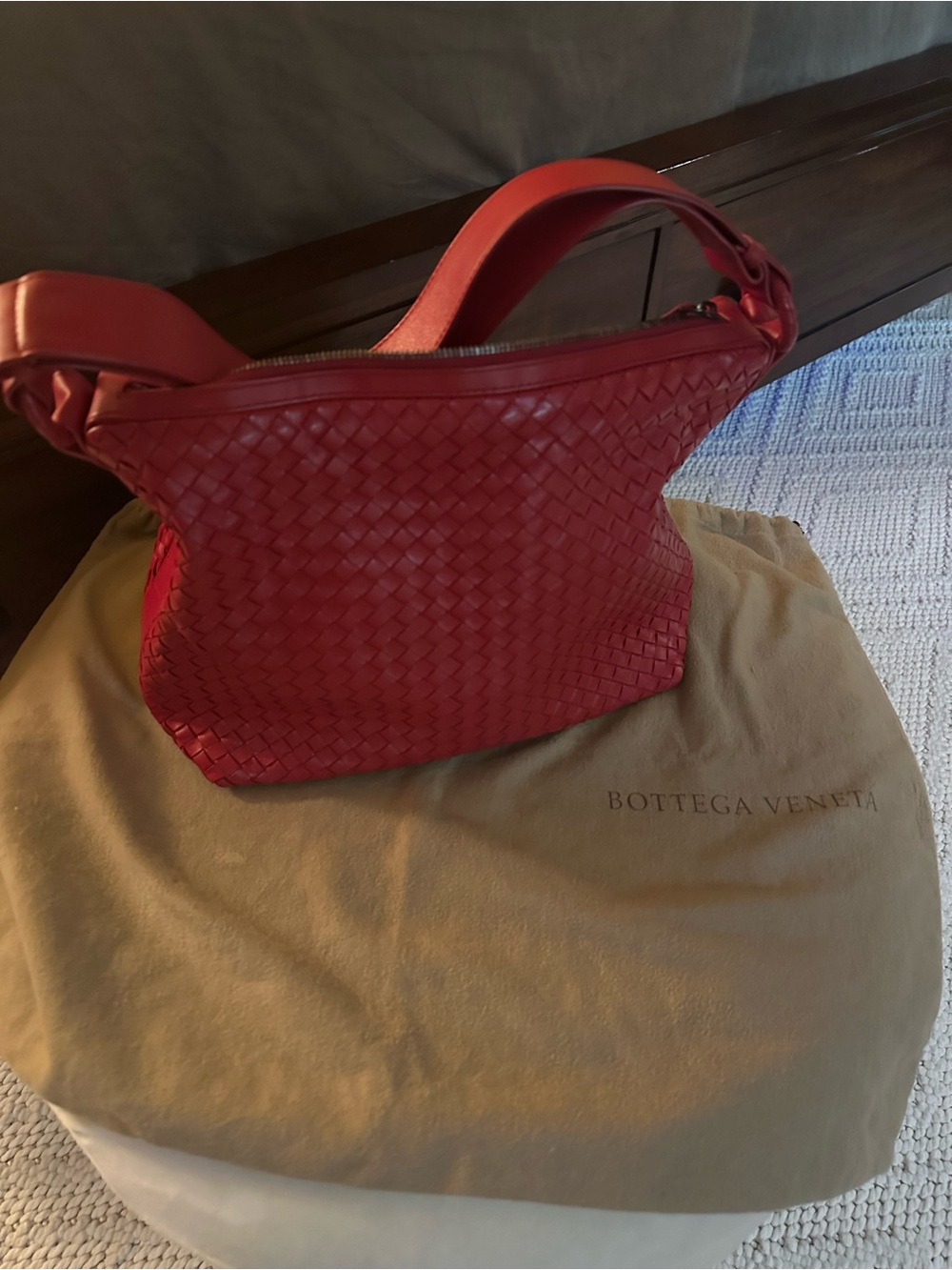 Bottega Venetta BRAND NEW NEVER USED Red Woven Leather Shoulder Bag.